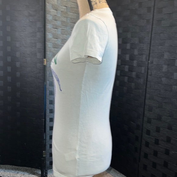 Lucky brand live green t-shirt made with 100% organic cotton. EUC. - Picture 3 of 12